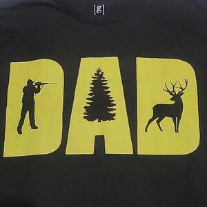 Hunting DAD Mens T-Shirt NWOT Size XL
